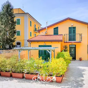 Livia - L'opera Group Villa La Spezia